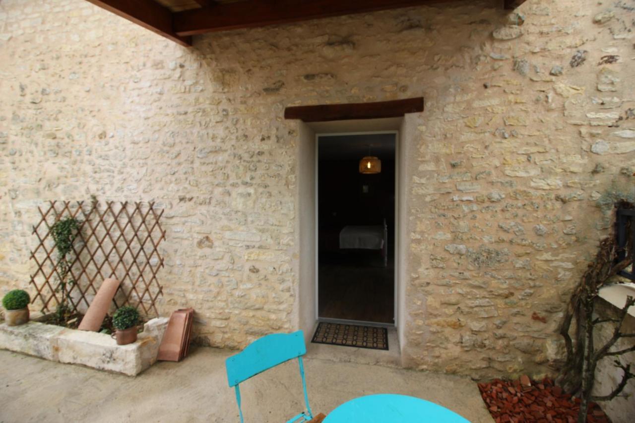 Les Petits Jardins De Cisse Chambre De Charme Exterior foto